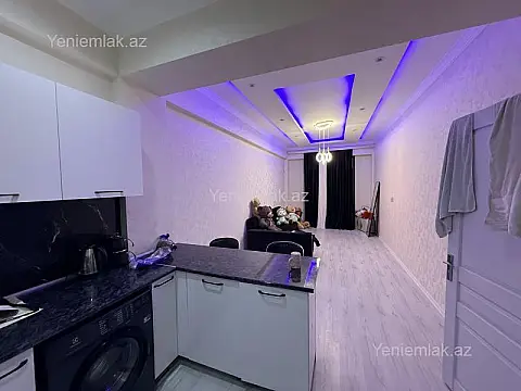 Satılır 2 otaqlı yeni tikili 76 m²