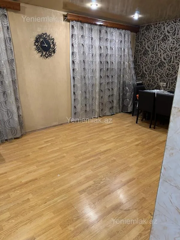 Satılır 2 otaqlı köhnə tikili 51 m²