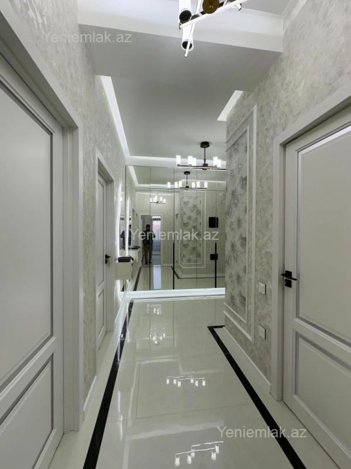 Satılır 3 otaqlı yeni tikili 87 m²