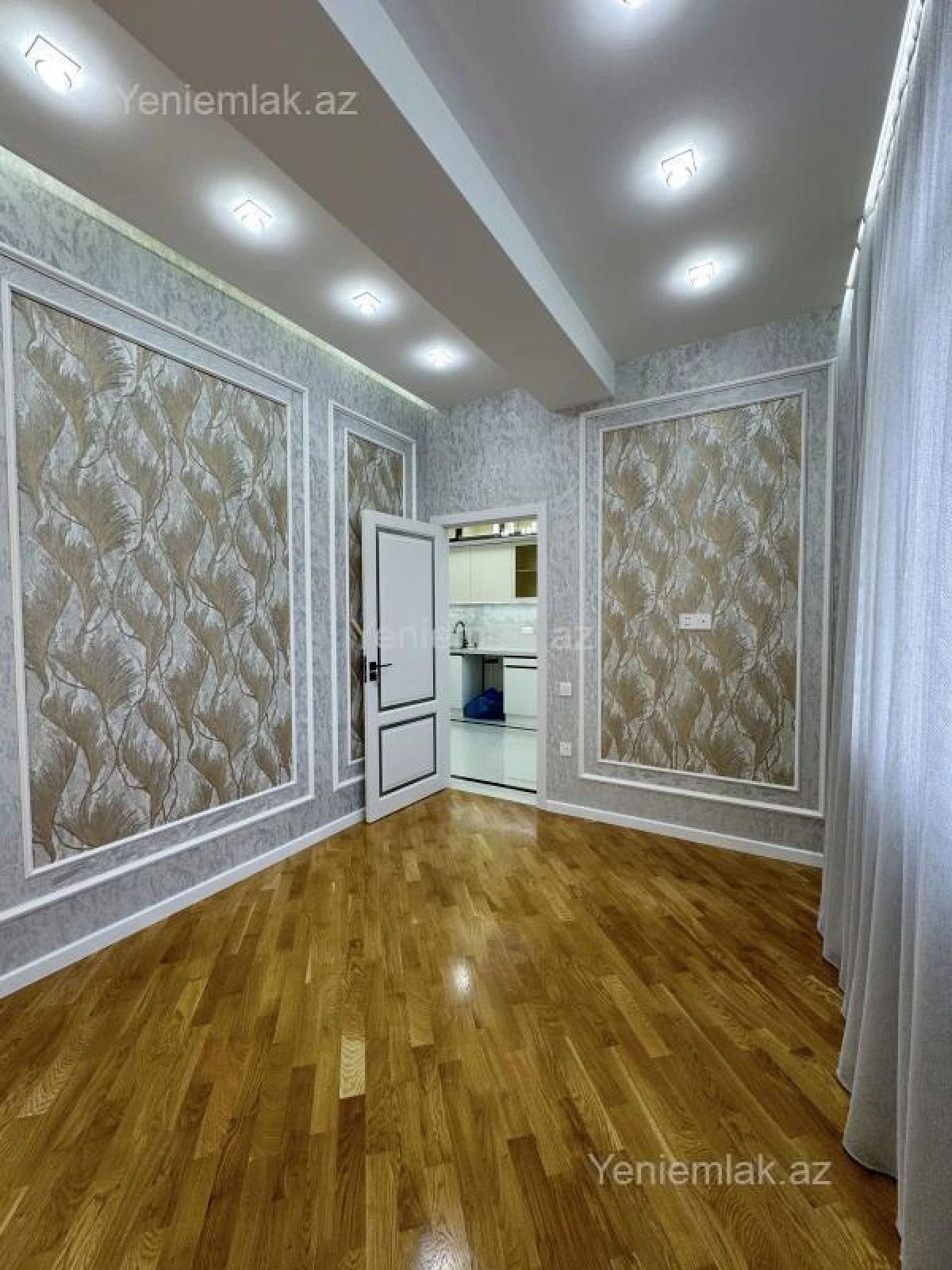 Satılır 3 otaqlı yeni tikili 87 m²