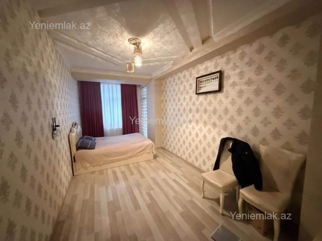 Satılır 2 otaqlı yeni tikili 98 m²