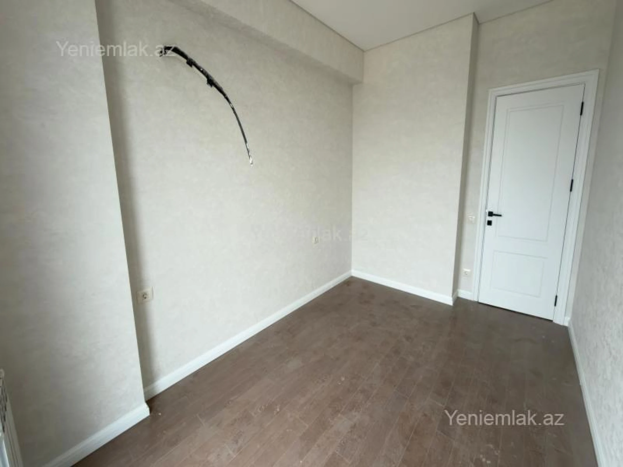 Satılır 3 otaqlı yeni tikili 73 m²