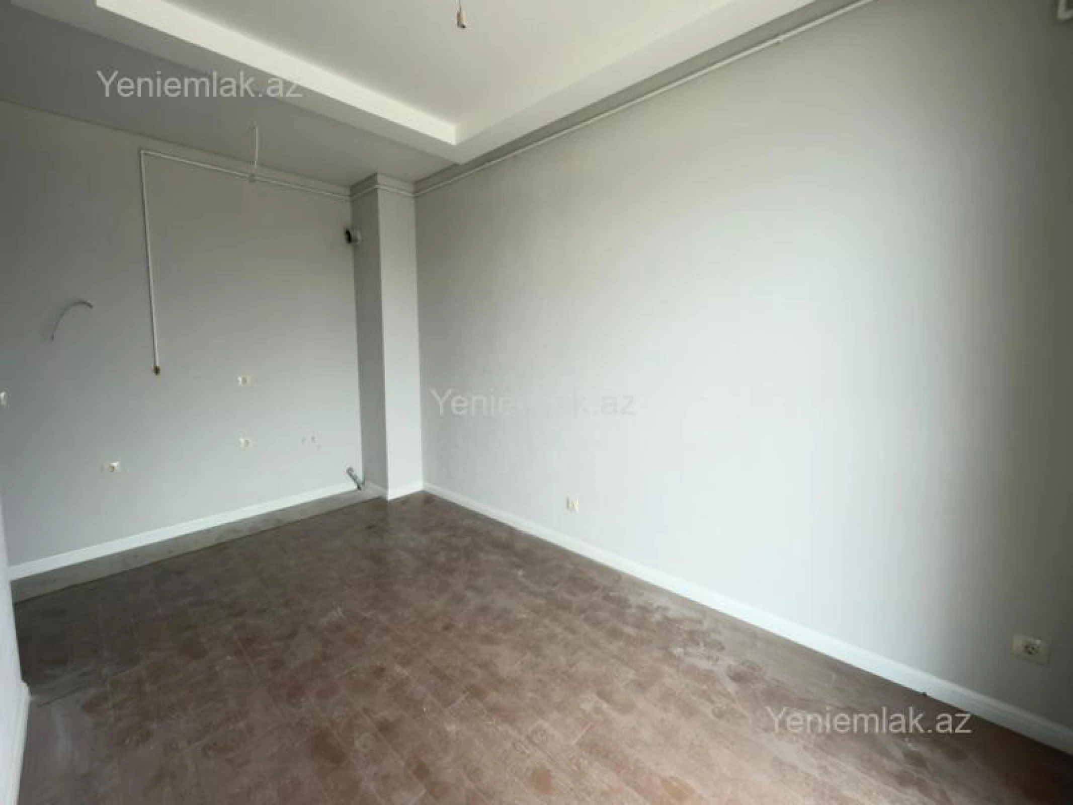 Satılır 3 otaqlı yeni tikili 73 m²