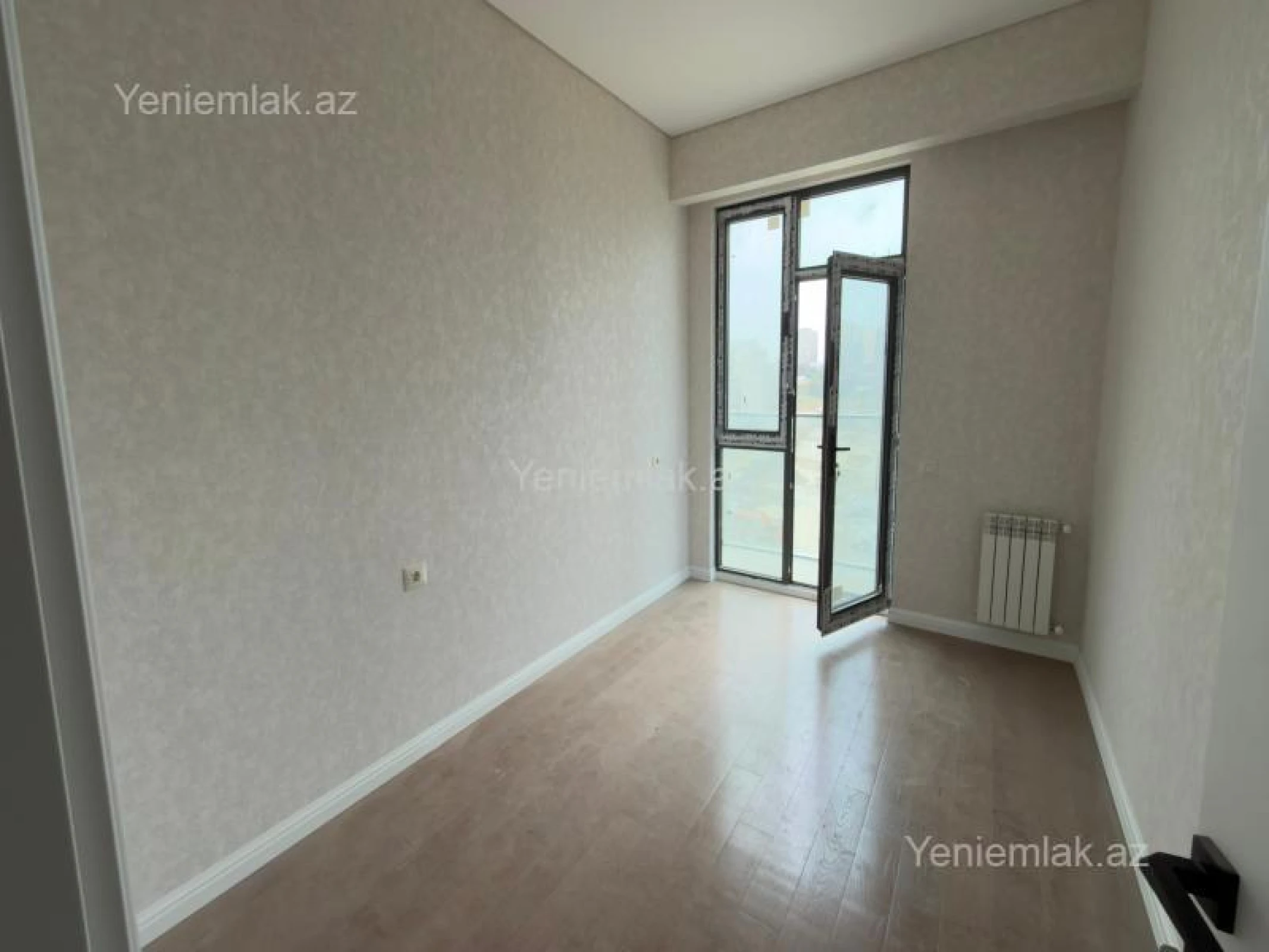 Satılır 3 otaqlı yeni tikili 73 m²