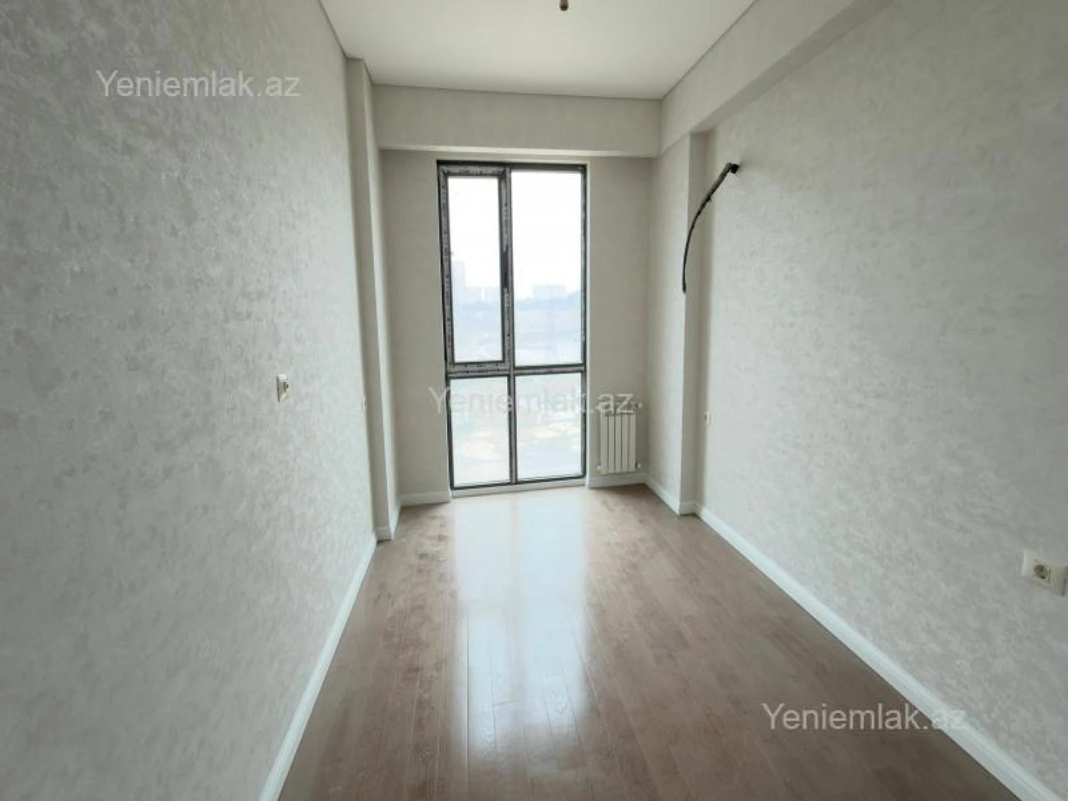 Satılır 3 otaqlı yeni tikili 73 m²