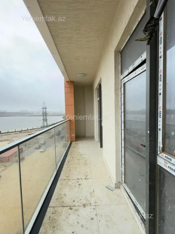 Satılır 3 otaqlı yeni tikili 73 m²