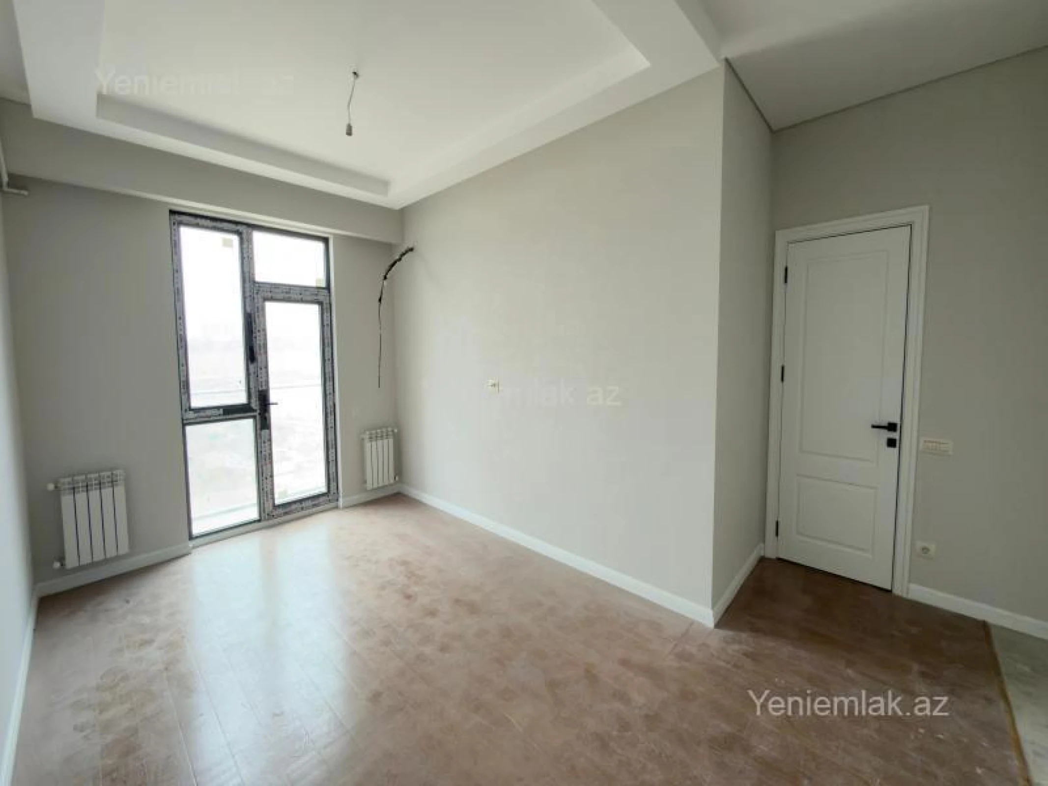 Satılır 3 otaqlı yeni tikili 73 m²