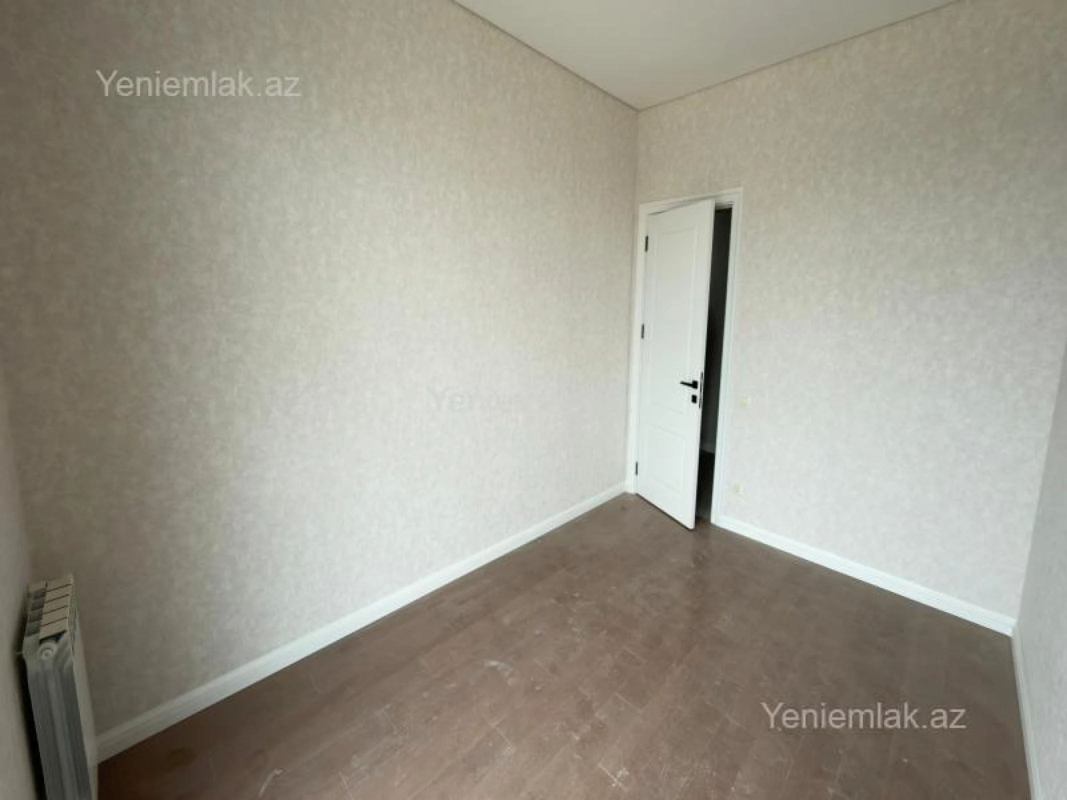 Satılır 3 otaqlı yeni tikili 73 m²
