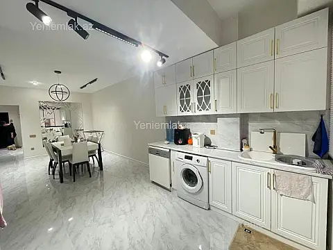Satılır 3 otaqlı yeni tikili 65 m²