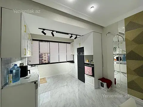 Satılır 3 otaqlı yeni tikili 65 m²
