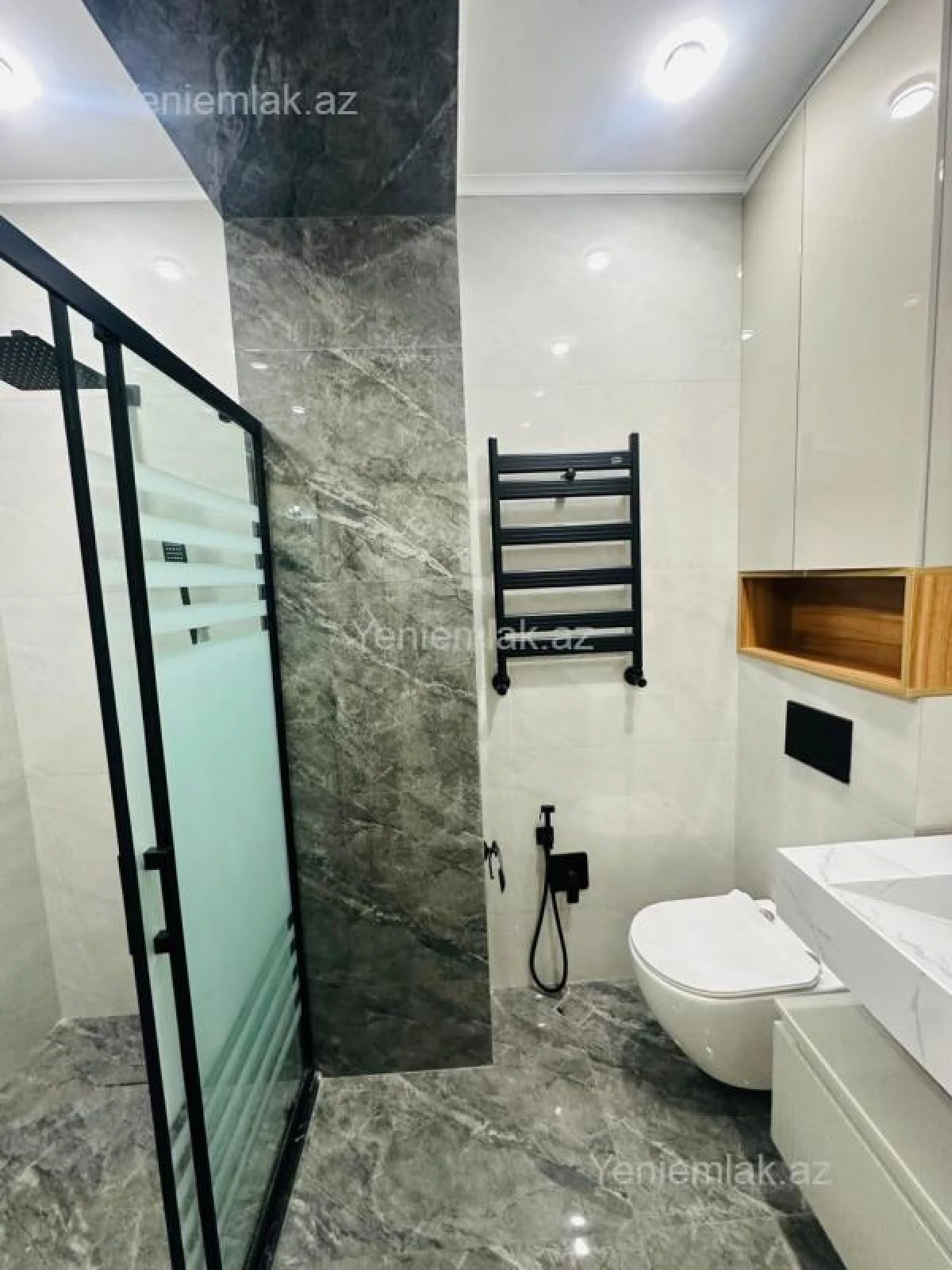 Satılır 2 otaqlı yeni tikili 77 m²