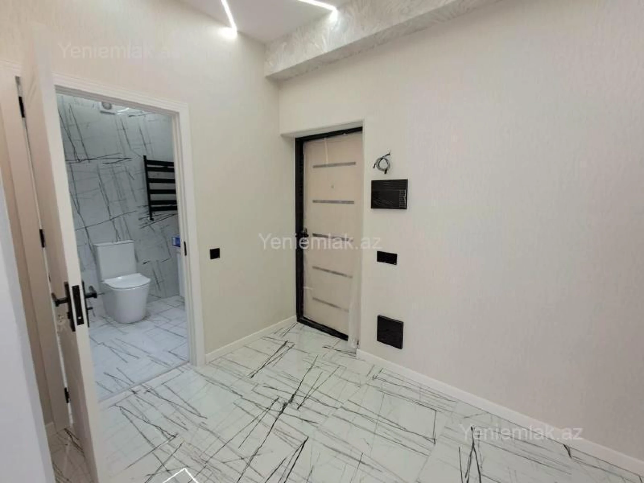 Satılır 3 otaqlı yeni tikili 74 m²