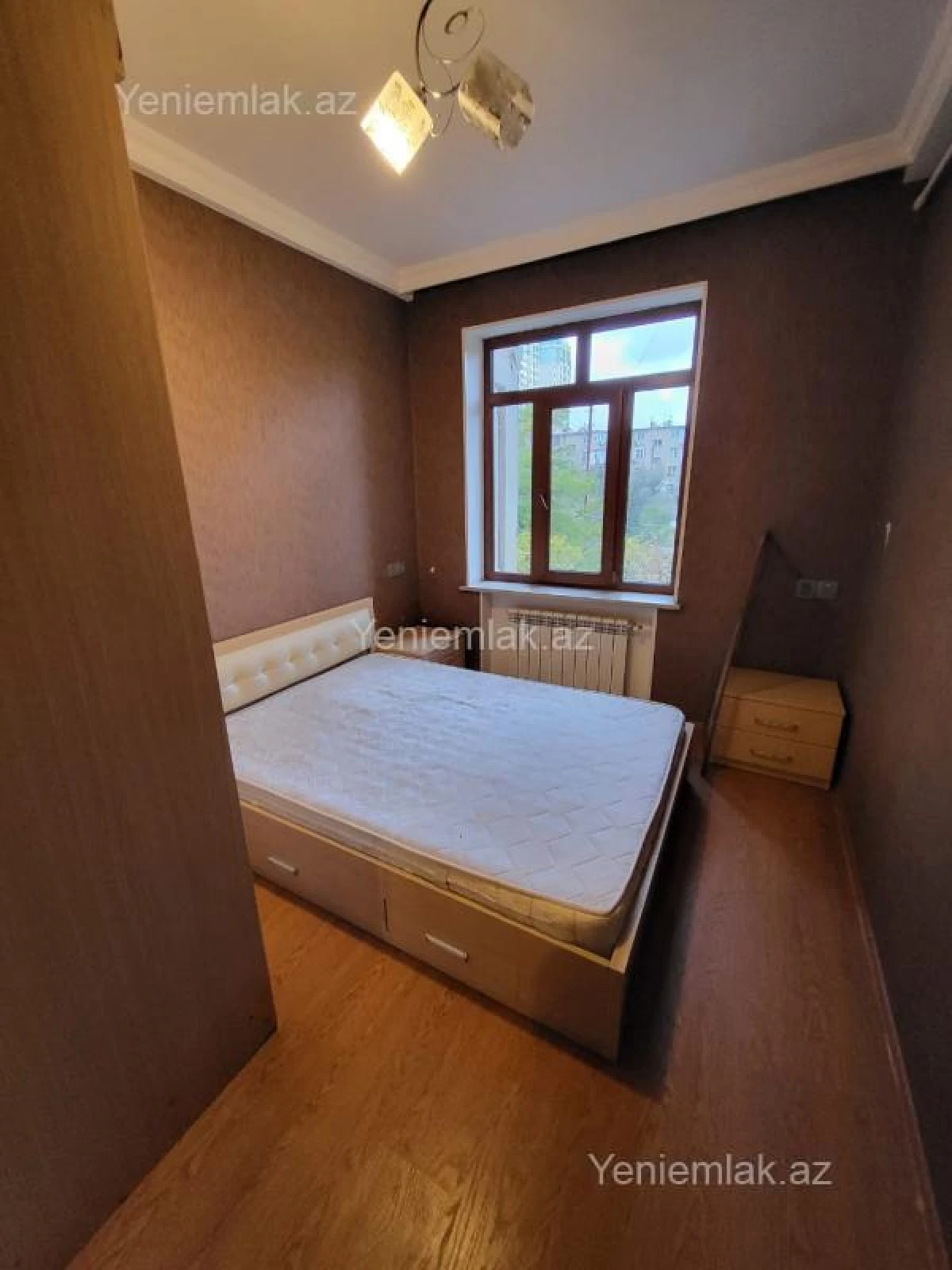 Satılır 1 otaqlı köhnə tikili 40 m²