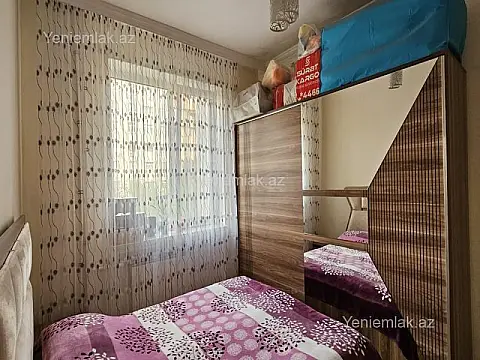 Satılır 2 otaqlı köhnə tikili 65 m²