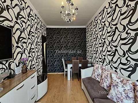 Satılır 2 otaqlı köhnə tikili 65 m²