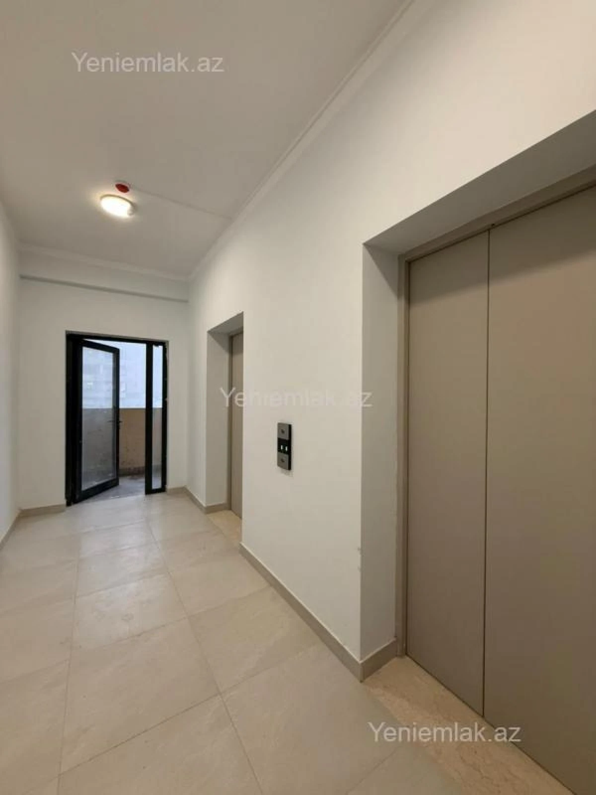 Satılır 2 otaqlı yeni tikili 55 m²