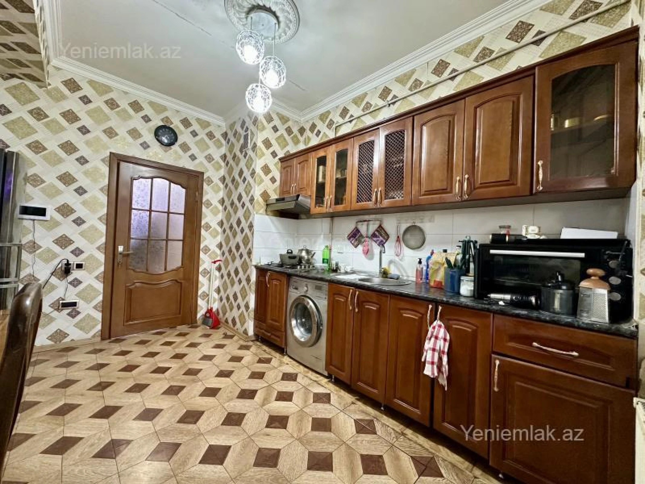 Satılır 2 otaqlı yeni tikili 90 m²