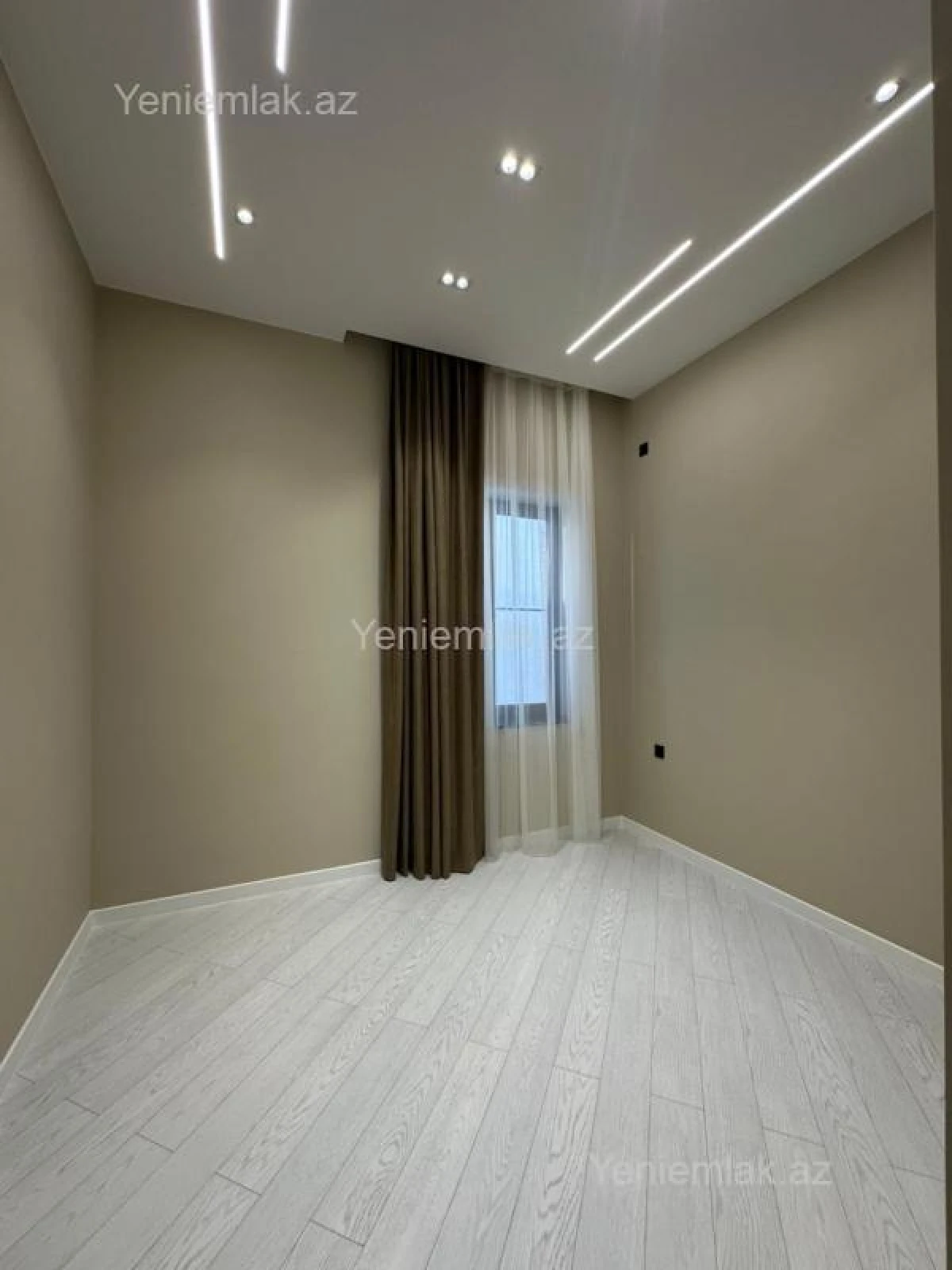Satılır 4 otaqlı həyət evi 170 m²