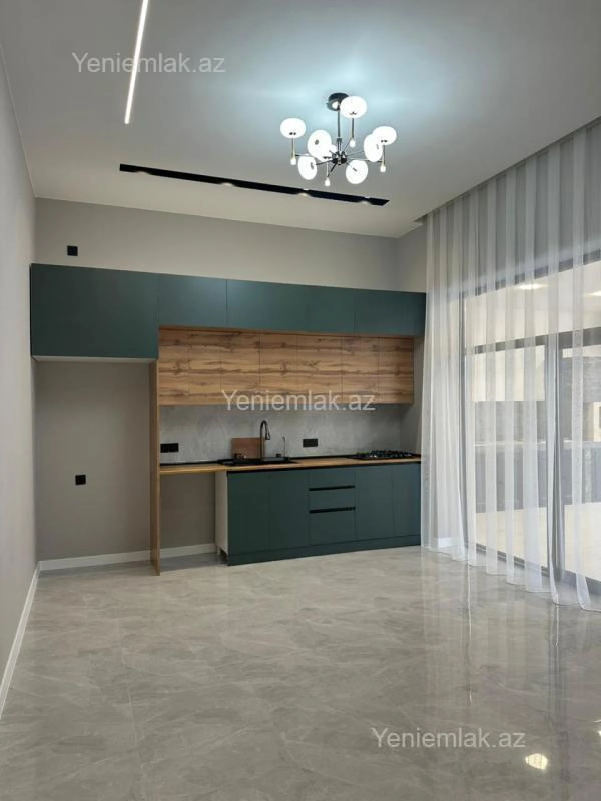 Satılır 4 otaqlı həyət evi 170 m²