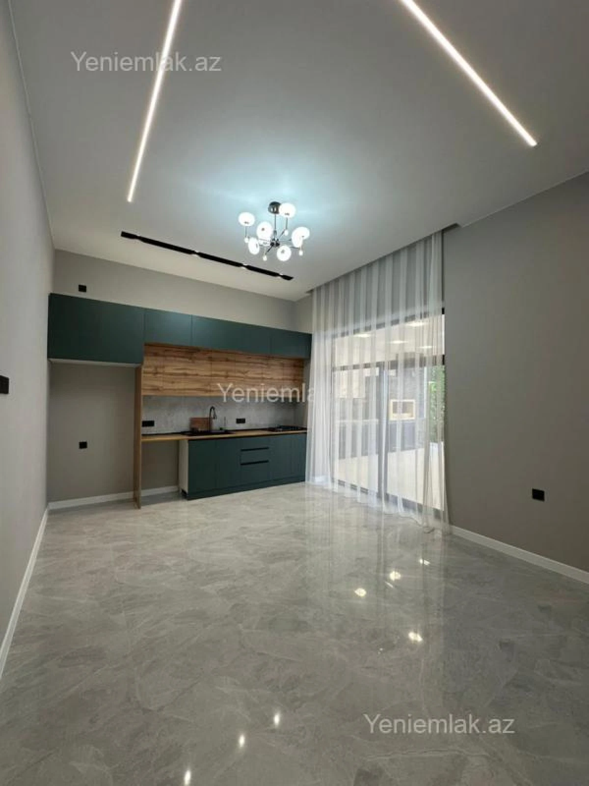 Satılır 4 otaqlı həyət evi 170 m²