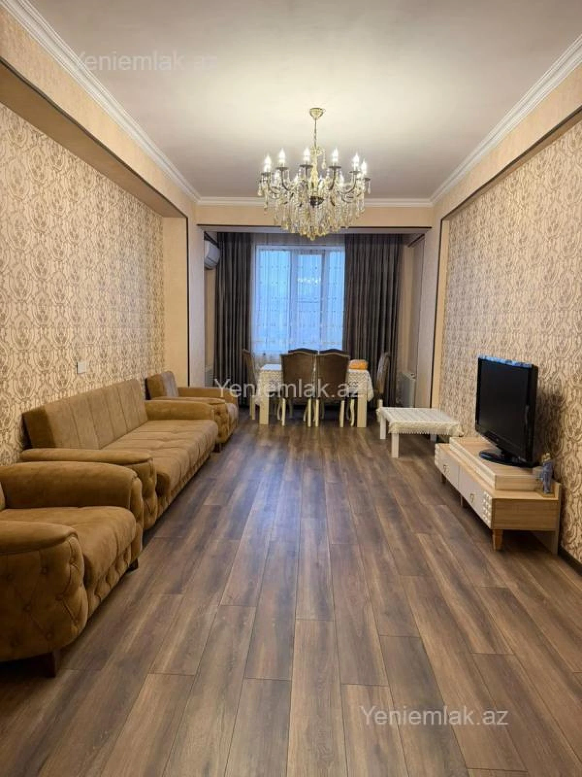 Satılır 3 otaqlı yeni tikili 130 m²