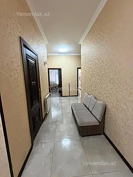 Satılır 3 otaqlı yeni tikili 130 m²