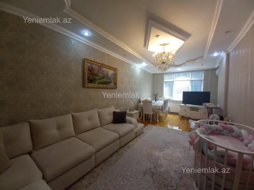 Satılır 2 otaqlı yeni tikili 90 m²