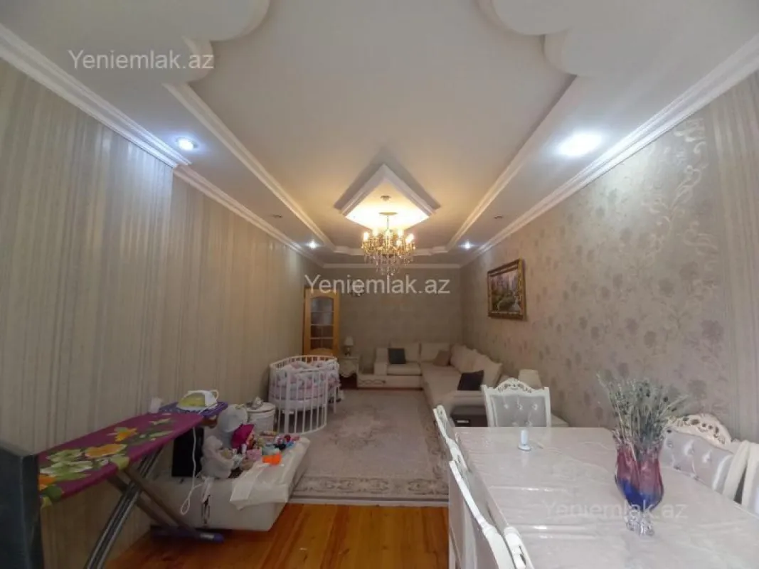 Satılır 2 otaqlı yeni tikili 90 m²