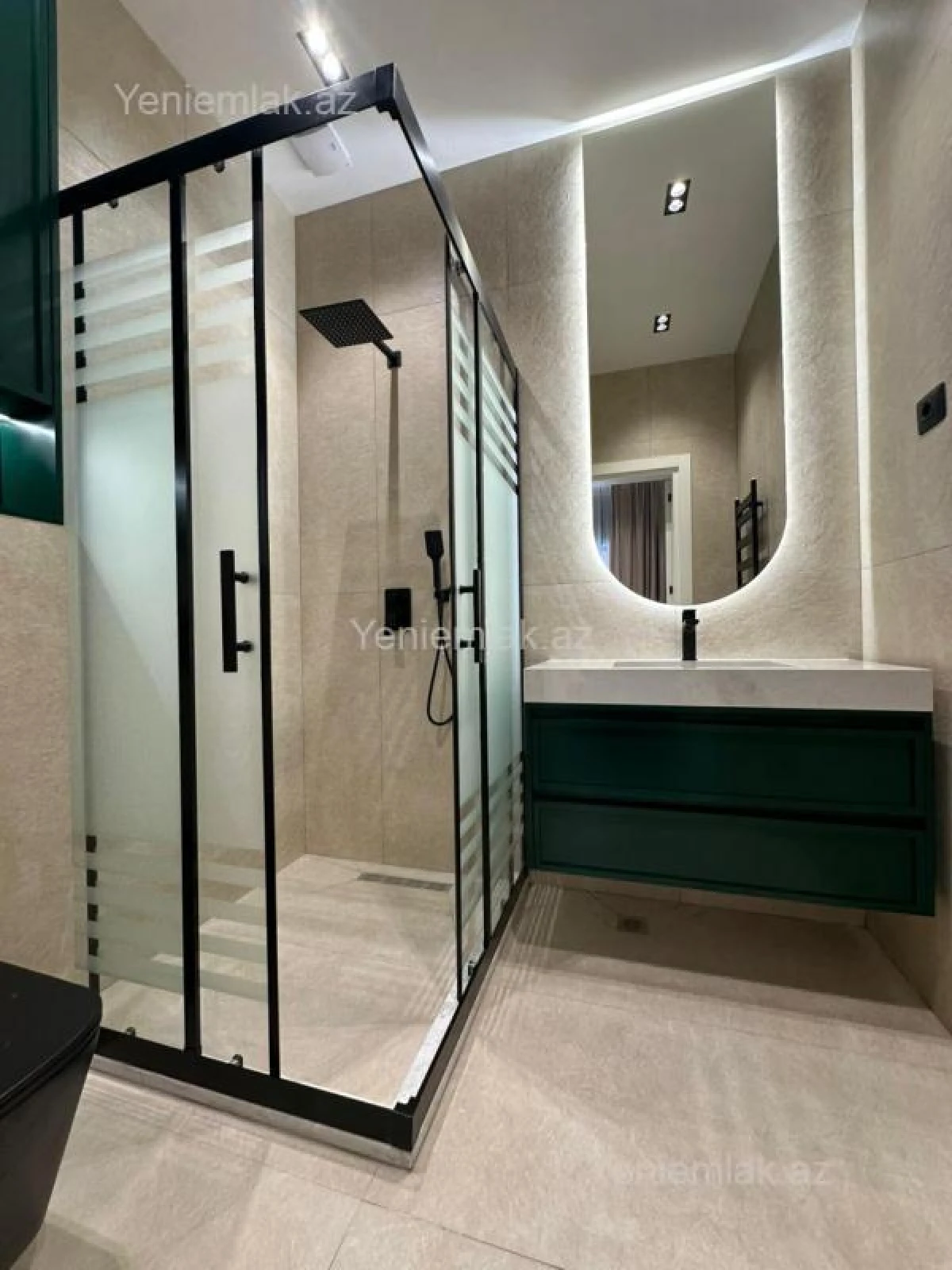 Satılır 5 otaqlı həyət evi 250 m²