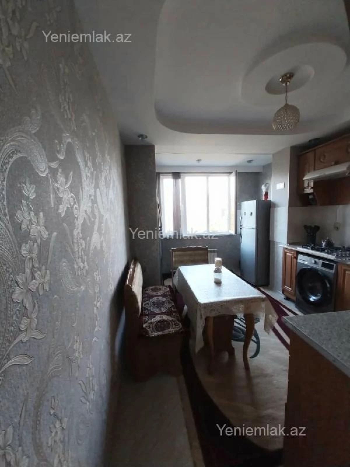 Satılır 3 otaqlı köhnə tikili 80 m²