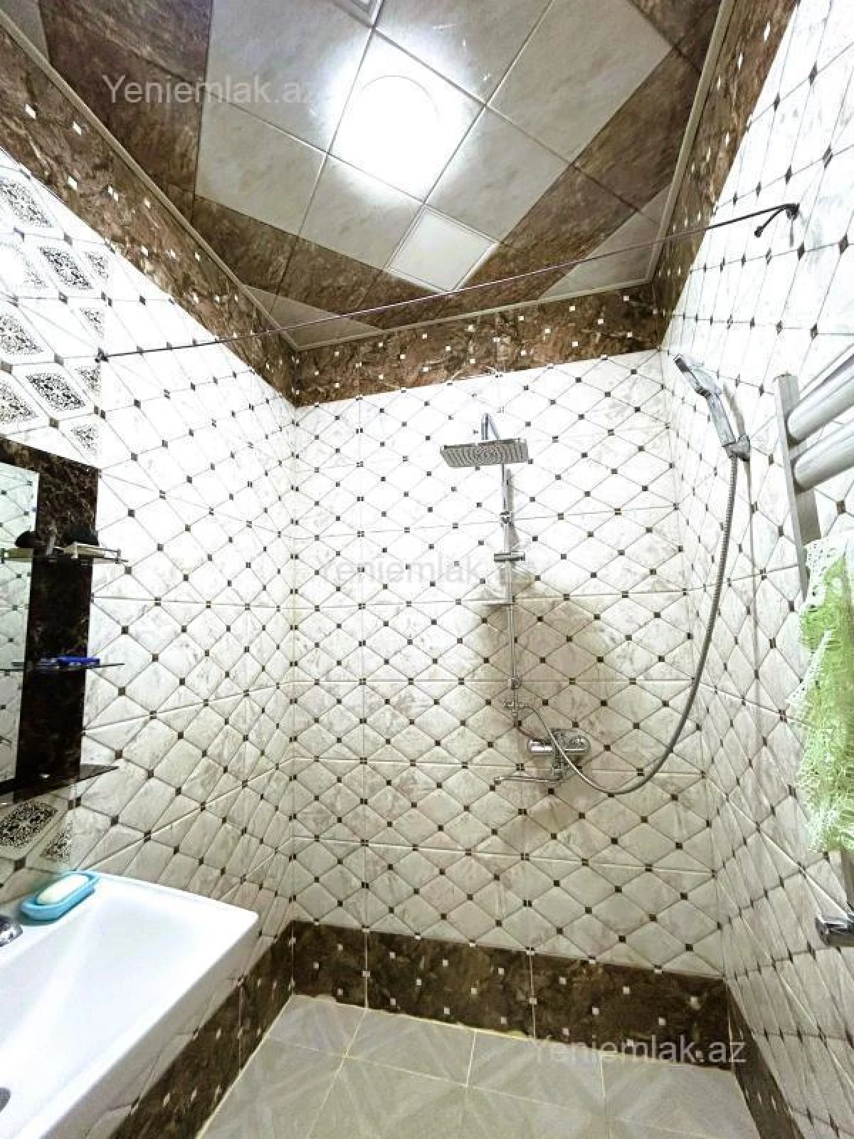 Satılır 2 otaqlı yeni tikili 90 m²