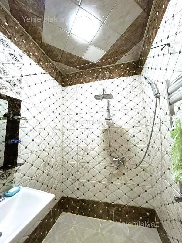 Satılır 2 otaqlı yeni tikili 90 m²