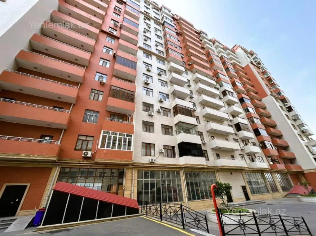 Satılır 2 otaqlı yeni tikili 90 m²