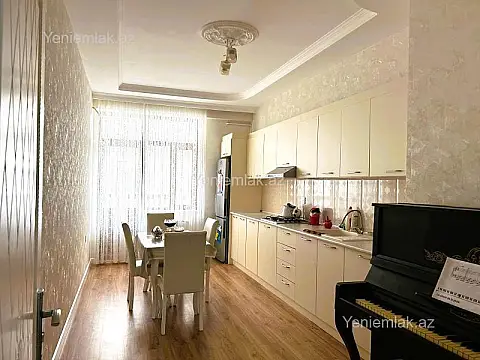 Satılır 2 otaqlı yeni tikili 90 m²