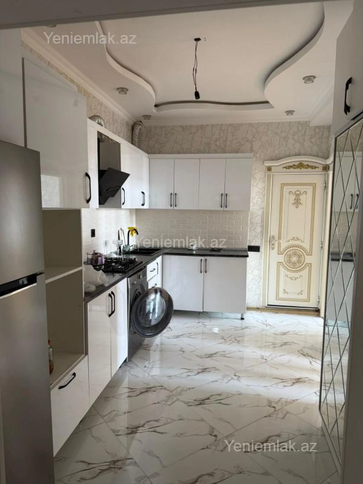 Satılır 2 otaqlı yeni tikili 66 m²