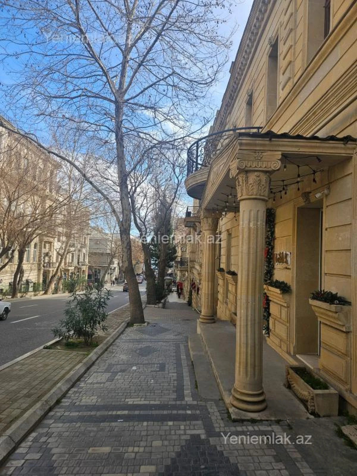 Satılır 3 otaqlı köhnə tikili 90 m²