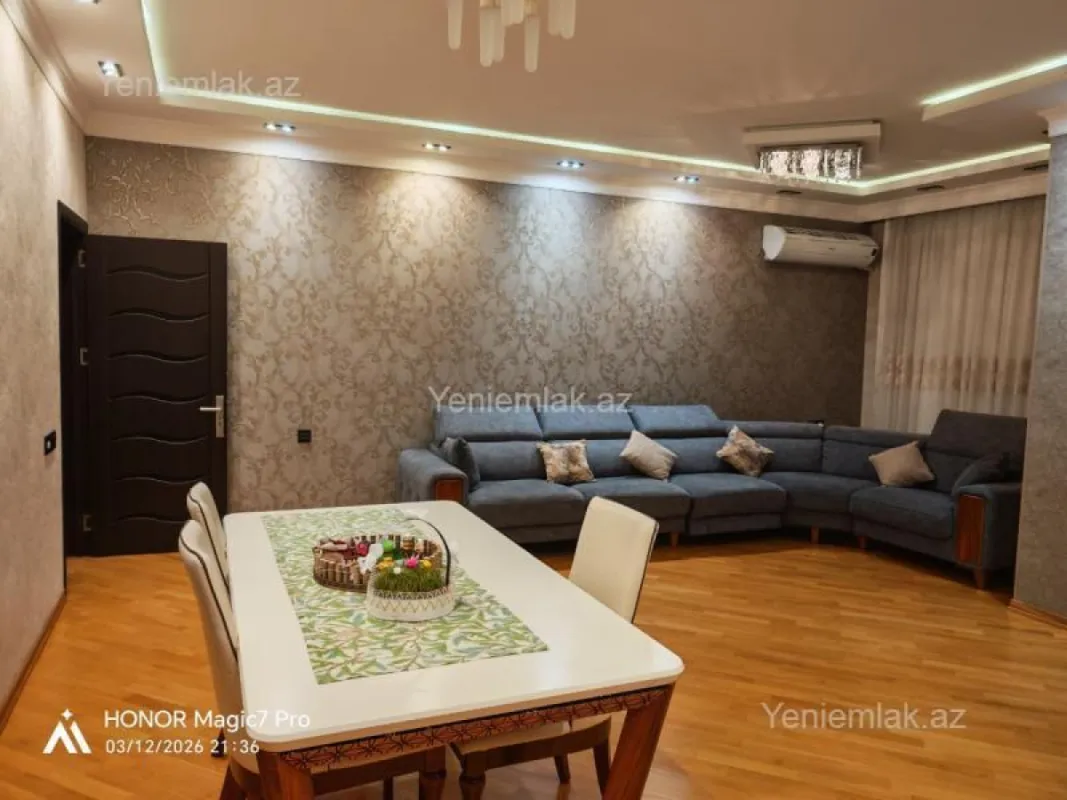 Satılır 3 otaqlı yeni tikili 120 m²