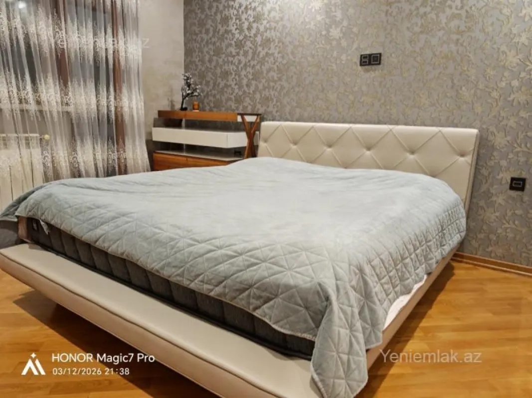 Satılır 3 otaqlı yeni tikili 120 m²