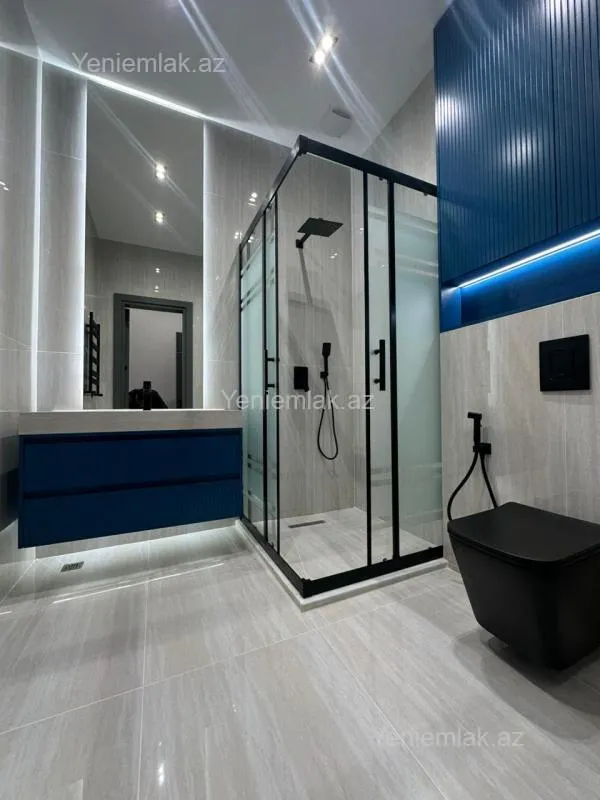 Satılır 5 otaqlı həyət evi 250 m²