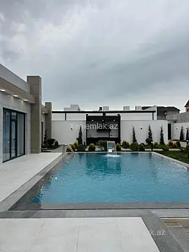 Satılır 5 otaqlı həyət evi 250 m²