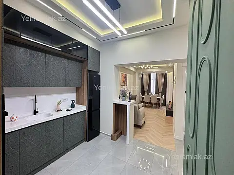 Satılır 3 otaqlı yeni tikili 95 m²
