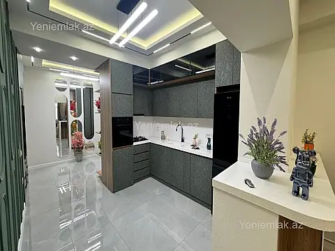 Satılır 3 otaqlı yeni tikili 95 m²