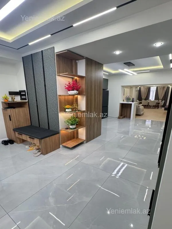 Satılır 3 otaqlı yeni tikili 95 m²