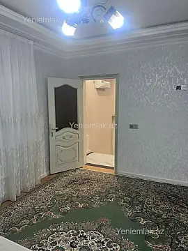 Satılır 4 otaqlı həyət evi 200 m²