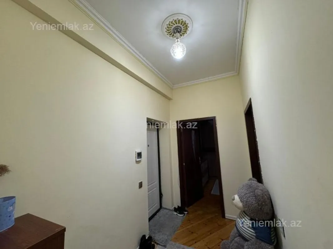 Satılır 2 otaqlı yeni tikili 65 m²