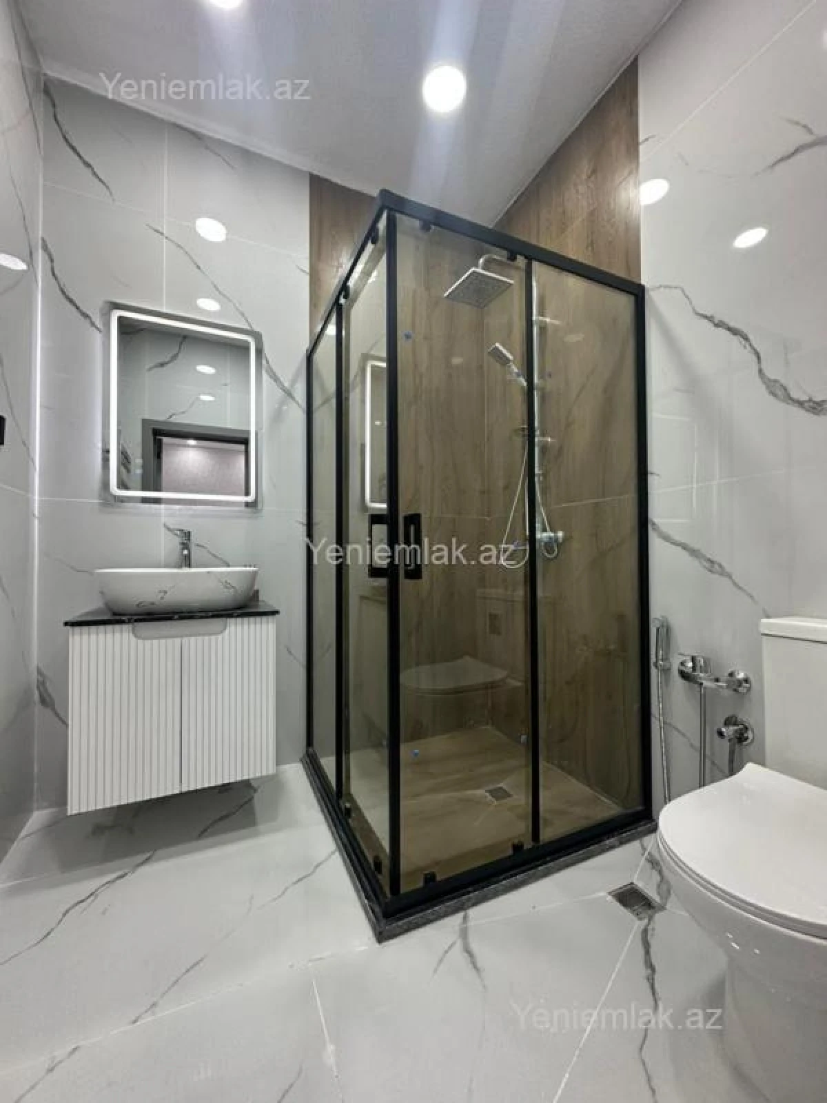 Satılır 4 otaqlı həyət evi 170 m²