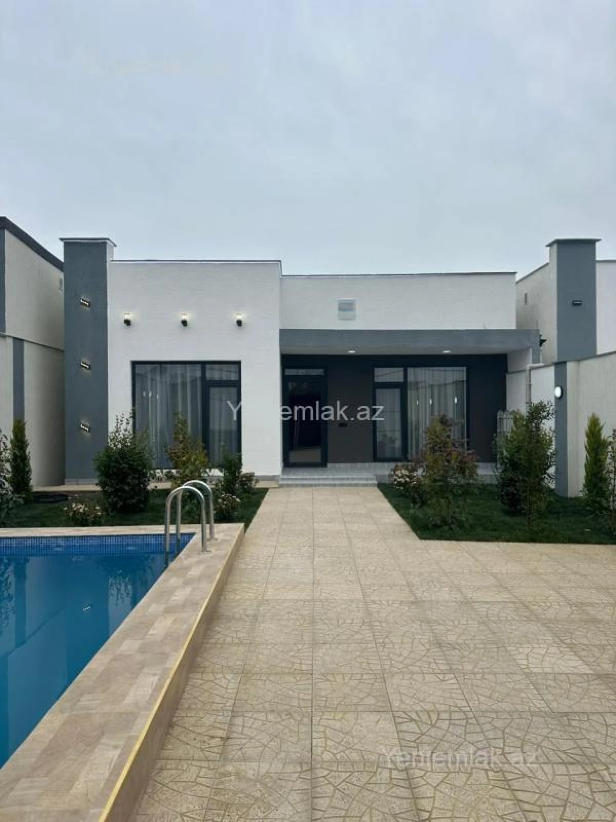 Satılır 4 otaqlı həyət evi 170 m²