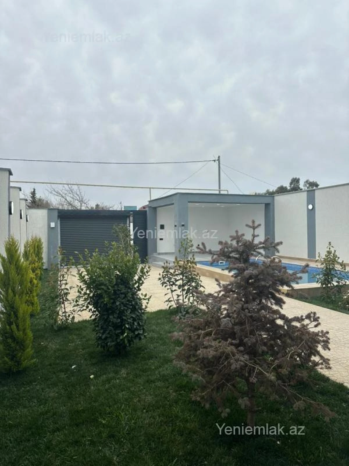 Satılır 4 otaqlı həyət evi 170 m²