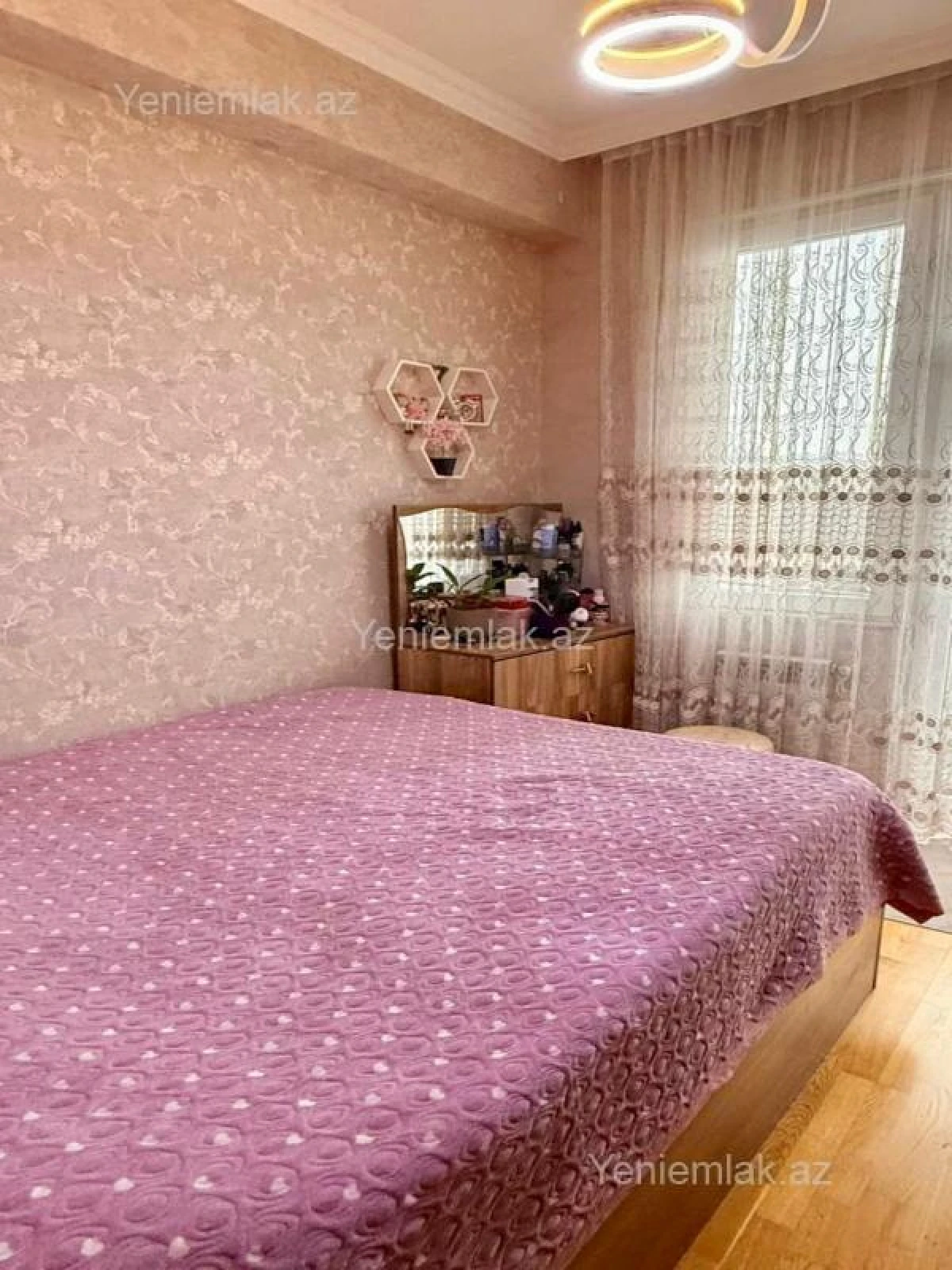 Satılır 2 otaqlı yeni tikili 45 m²