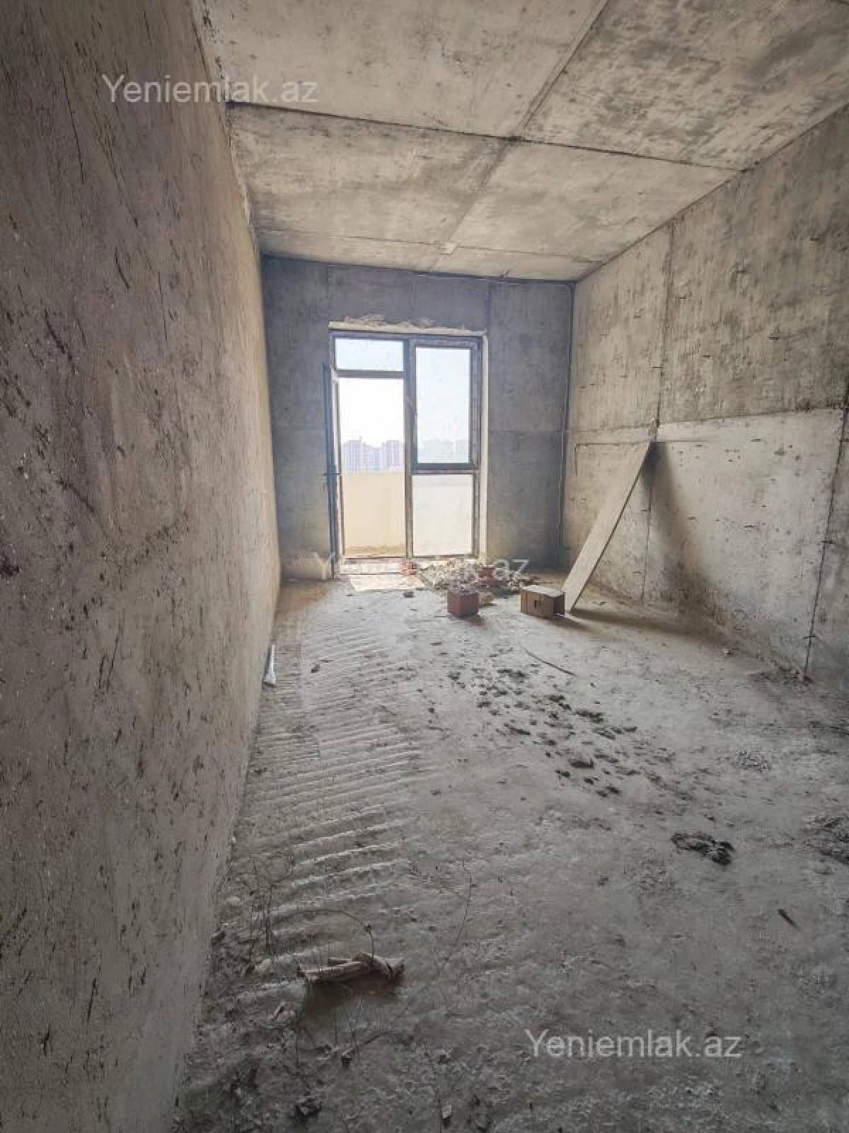 Satılır 2 otaqlı yeni tikili 60 m²